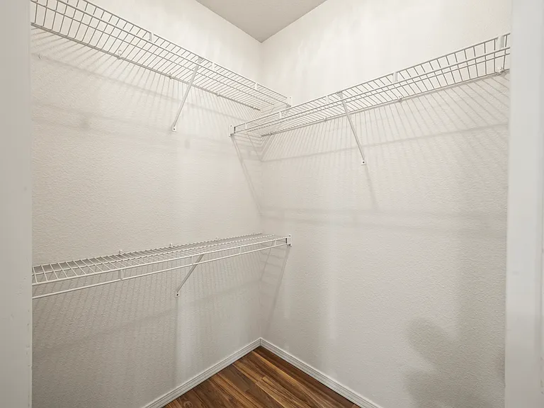 851 Honeysuckle Dr — Photo 22
