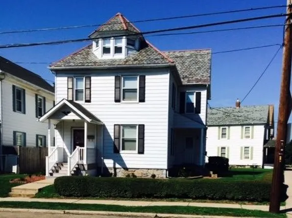 427 Cemetery St, Williamsport, PA 17701