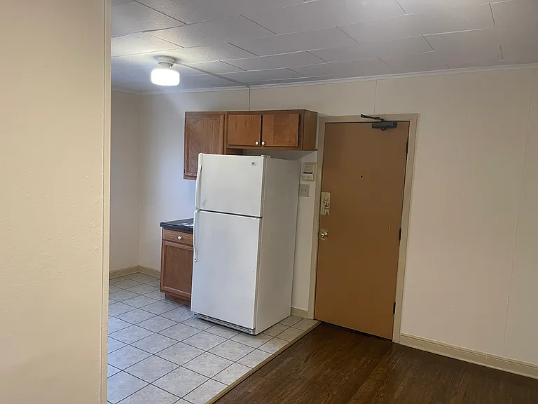 400 Marshall Ave #14 — Photo 17