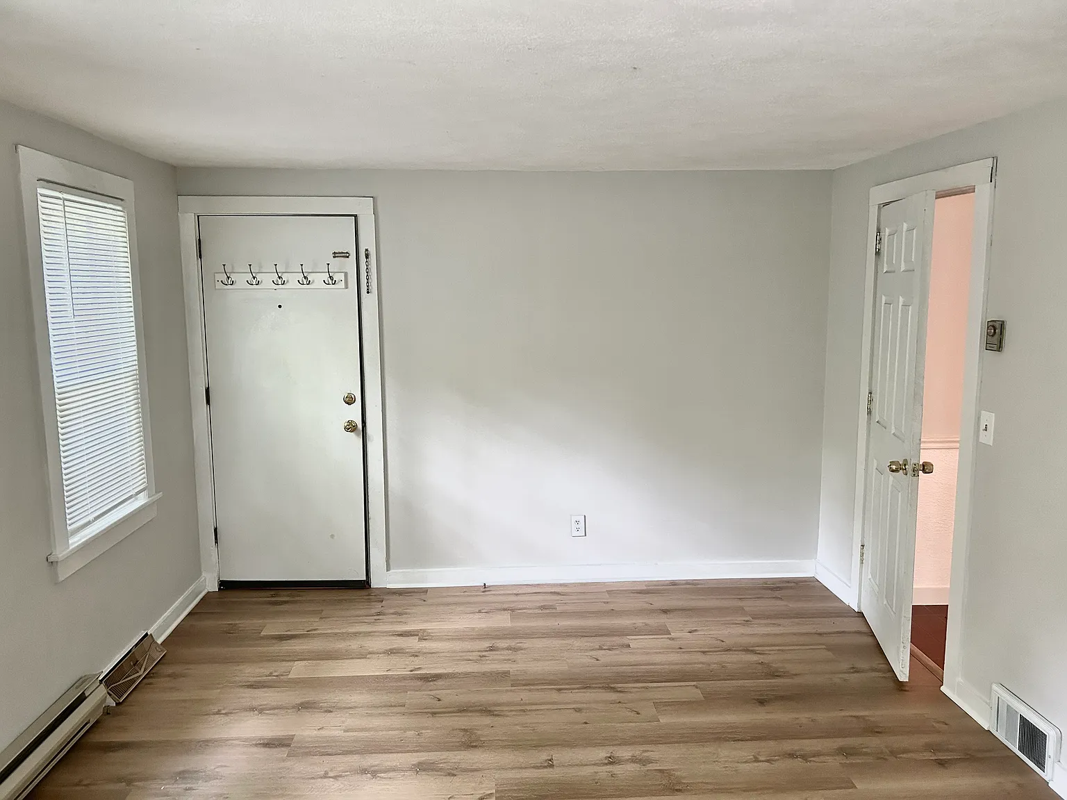 1 bed, 680 sqft, $1,250 — Photo 2