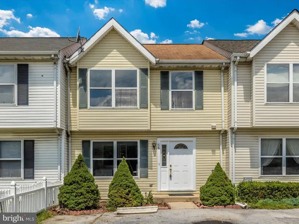56 Johnson Ter, Smithsburg, MD 21783