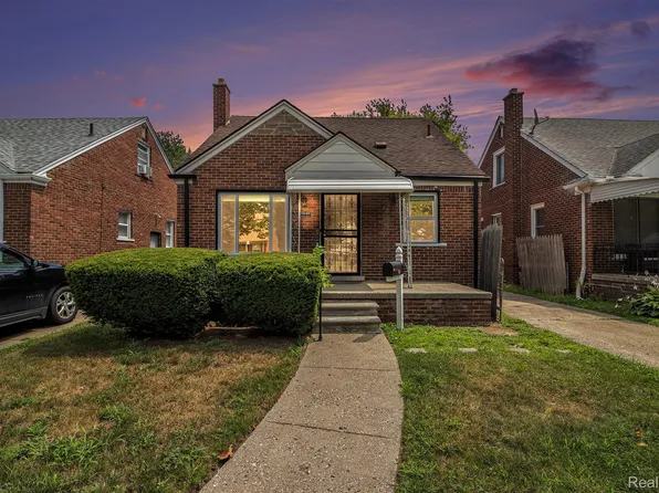10040 Chatham, Redford, MI 48239