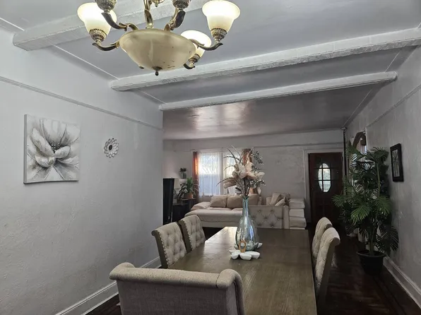 13141 226th St #60, Springfield Gardens, NY 11413