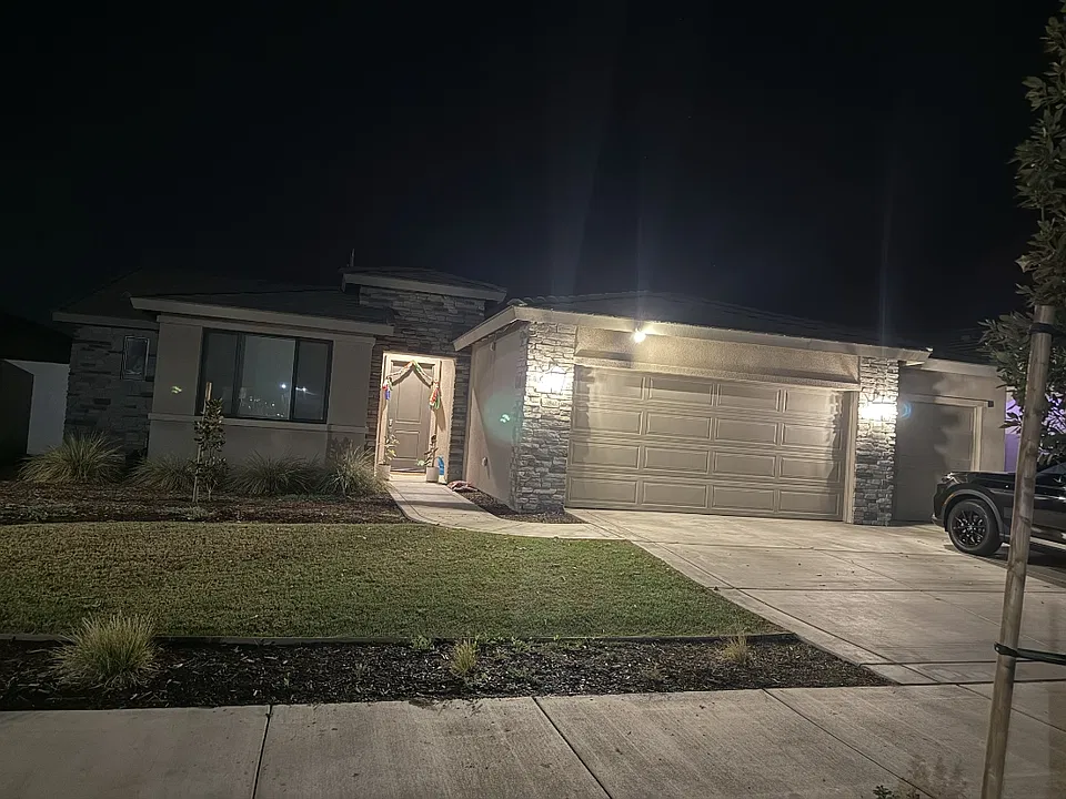 12701 Petaluma Ct