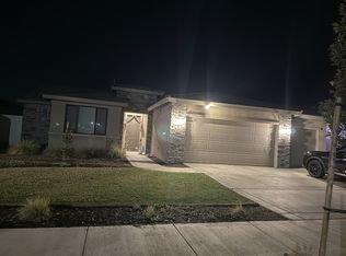 12701 Petaluma Ct, Bakersfield, CA 93311