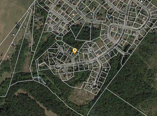 24 Leslie Ln, Martinsburg, WV 25405