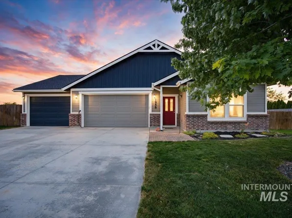 1958 Yellow Pine Dr, Middleton, ID 83644