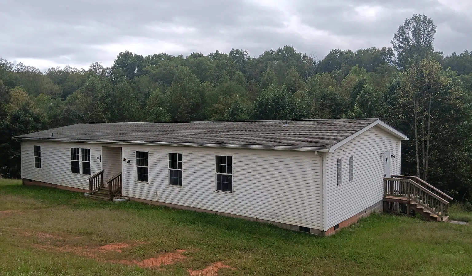 3 bed, 2140 sqft, $2,000 — Photo 1