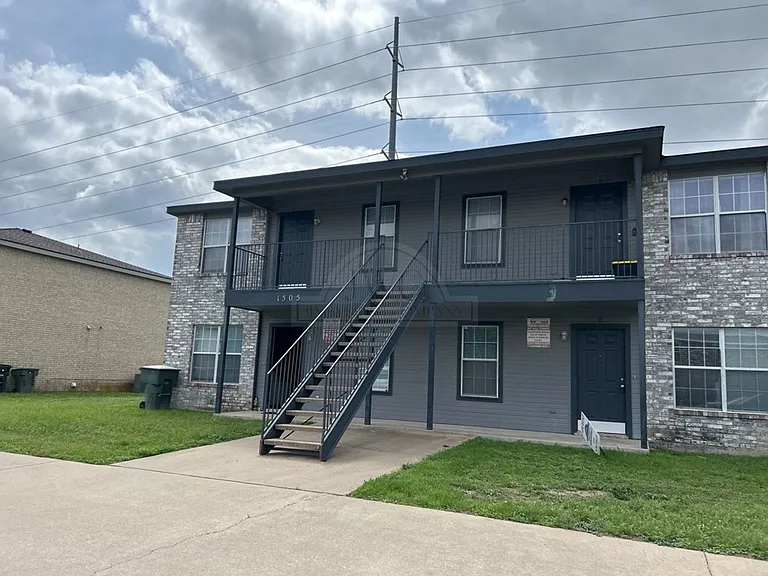 1505 Dugger Cr, Killeen — Photo 2