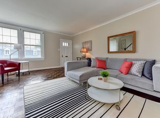 1022 E 40th St, Des Moines, IA 50317