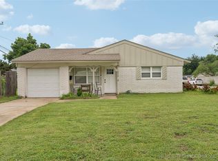 313 E 48th St S, Tulsa, OK 74105