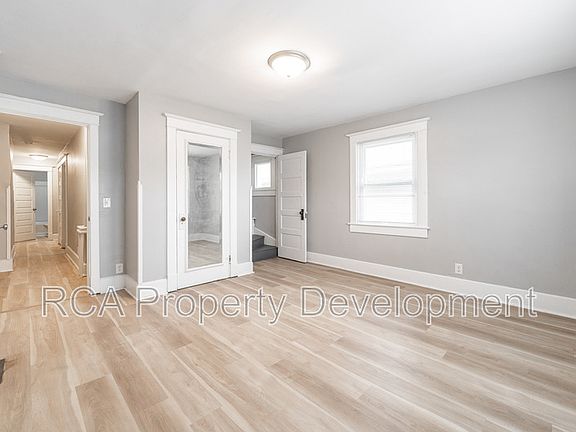 5th image of 2328 N Capitol Ave