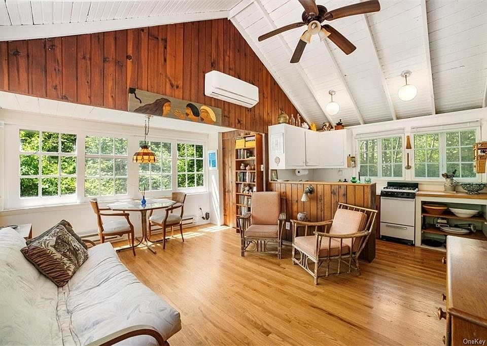 Mohegan Woodlands 3300 Baker St Mohegan Lake NY Zillow