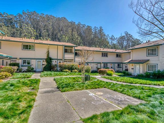 2nd image of 1465 Terra Nova Blvd