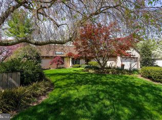 14 Springhouse Ln, Blue Bell, PA 19422