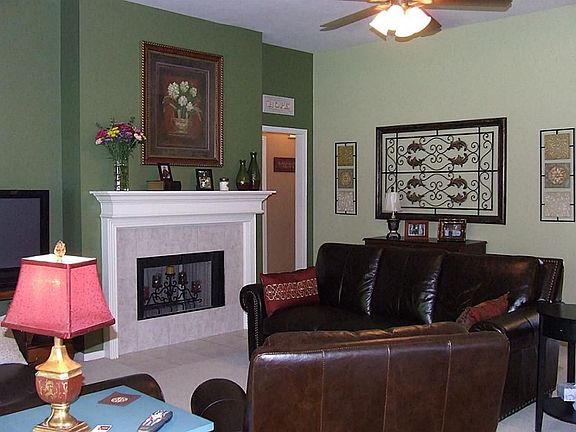 4th image of 13010 Rosewood Glen Dr