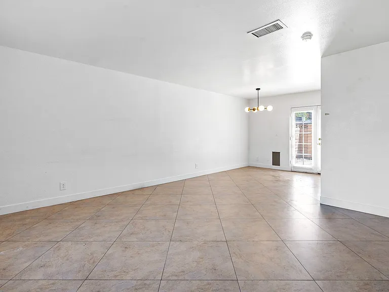 6224 Meadow Vista Ln — Photo 10