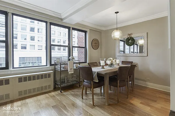 Sold by Sotheby's International Realty | media 11