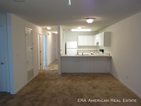 2nd image of 1800 Tsuga Way APT J