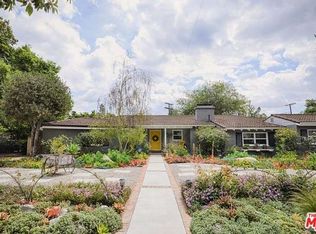 1910 El Arbolita Dr, Glendale, CA 91208