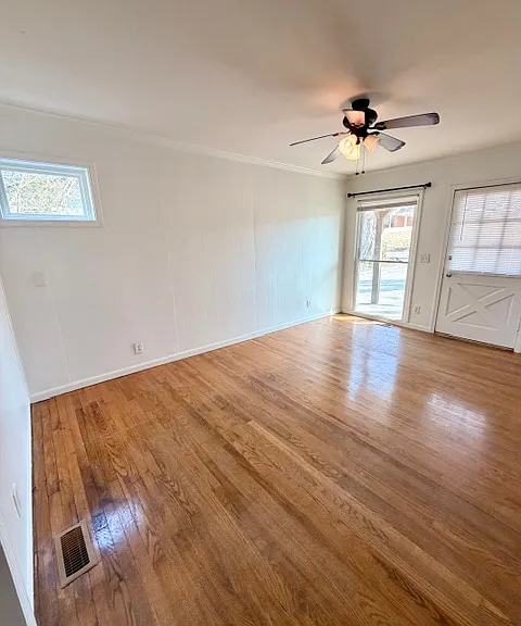 711 Old Walton Rd — Photo 3