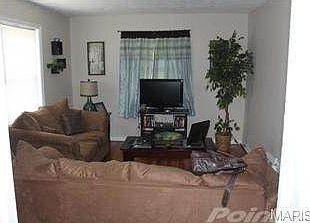 3rd image of 10074 Green Valley Dr