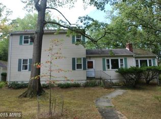 400 Center St, Washington Grove, MD 20880