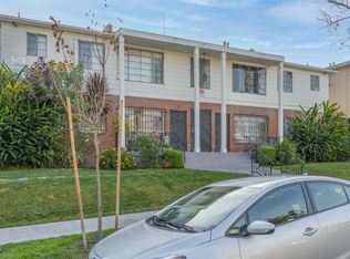 3862 S. Potomac Ave., Los Angeles, CA 90008