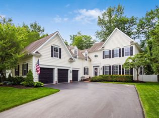 7145 Bowermoss Dr, New Albany, OH 43054
