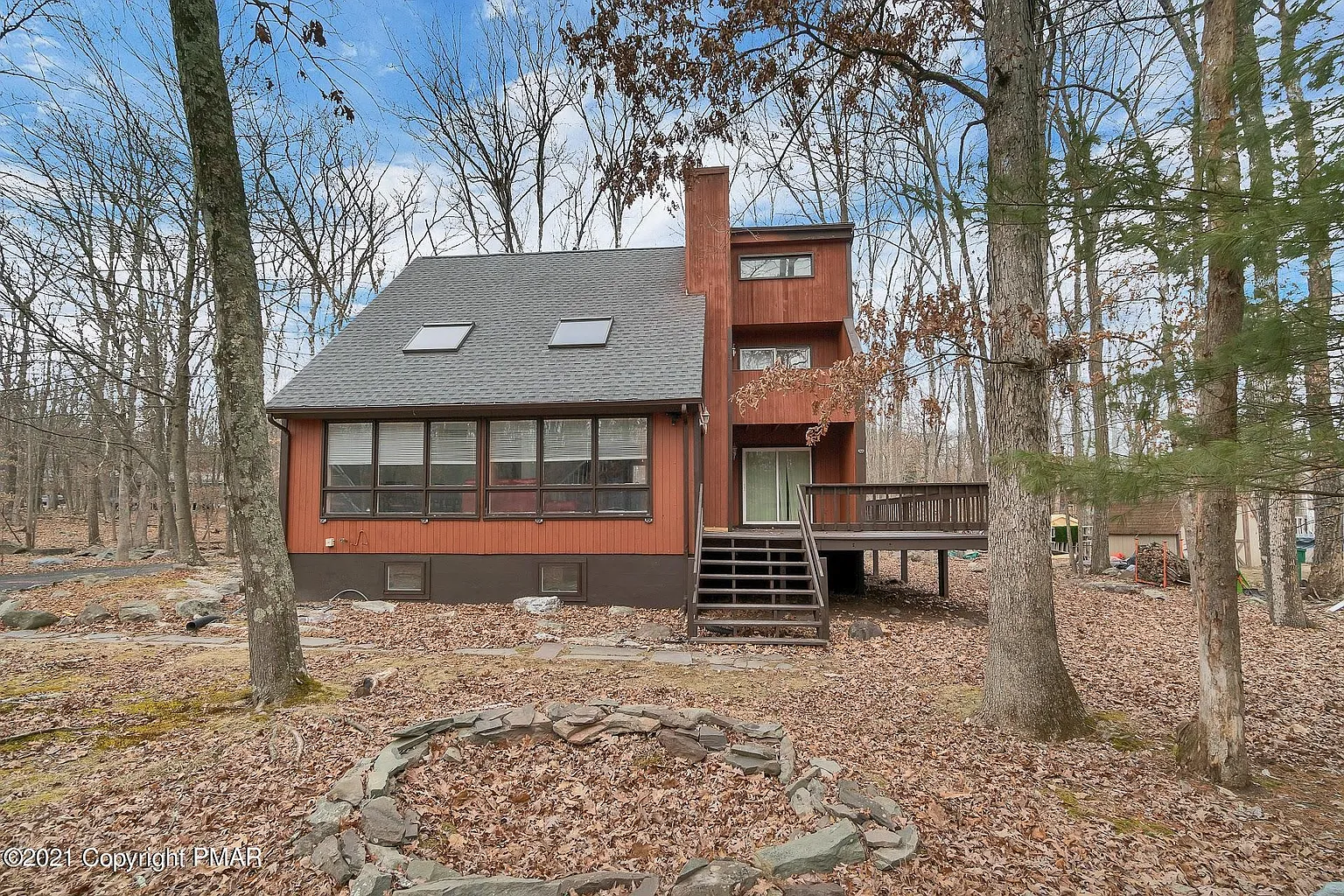 328 Fernwood Dr photo 1