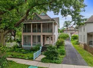 140 Glen Rd, Rockford, IL 61103