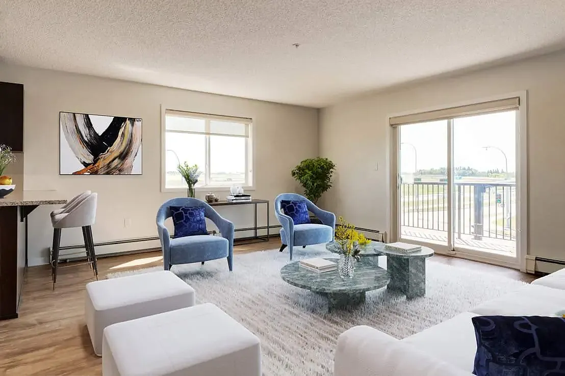 Avalon Court — Photo 4