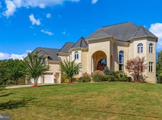 12150 Blue Topaz Ln, Fairfax, VA 22030