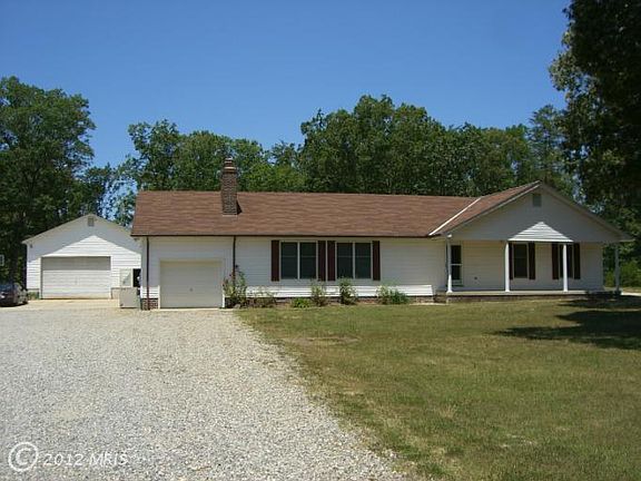 2nd image of 22221 Chesapeake Ln
