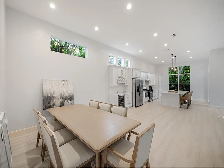 143 Sunset Bay Dr — Photo 3