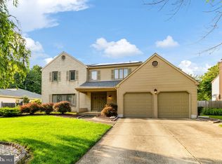 13 Greentree Way, Cherry Hill, NJ 08003
