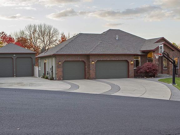 2nd image of 4604 S Chronicle Ln