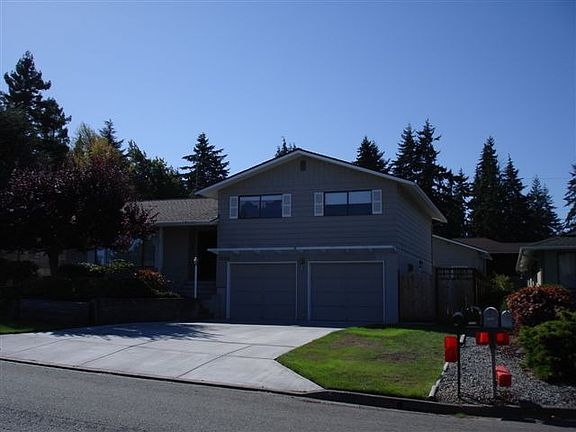 2nd image of 1322 W 10th St