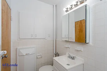 Rented by LC Lemle Real Estate Group