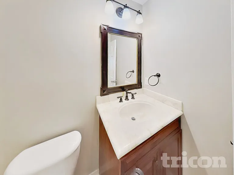 3009 Softwind Dr — Photo 16