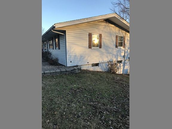 3rd image of 2030 W Austin Dr