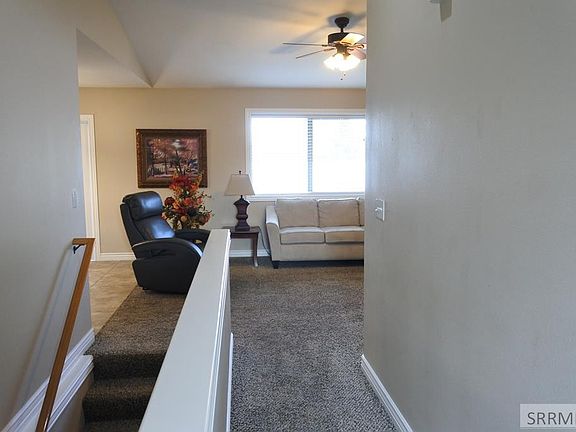 4th image of 278 N Kimberly Dr