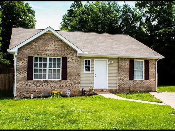 4th image of 445 Terrier Way