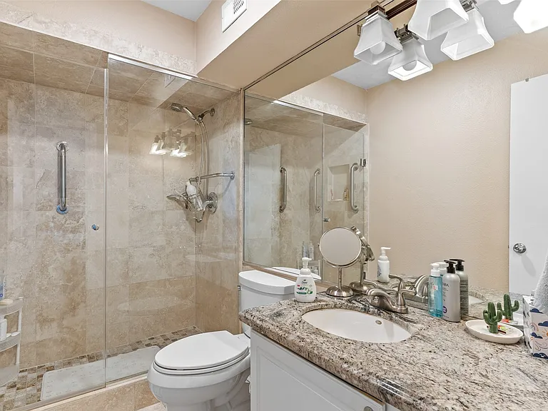 5904 Sandhurst Ln #147 — Photo 10