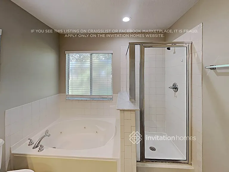 7444 Bridgeview Dr — Photo 18