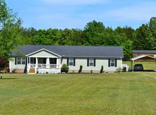 280 Strickland Rd, Campobello, SC 29322