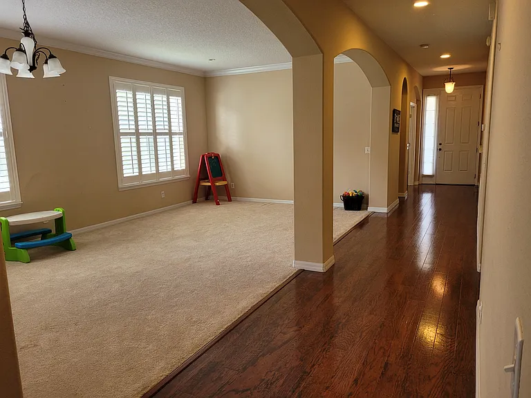 1519 Lexington Ave — Photo 18