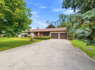 14 Douglas Dr, New Tecumseth, ON L9R 1J9