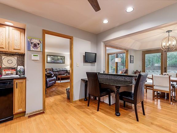 4th image of 5918 Heritage Pl