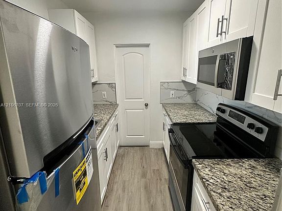 3rd image of 2111 SW 14th Ter #F